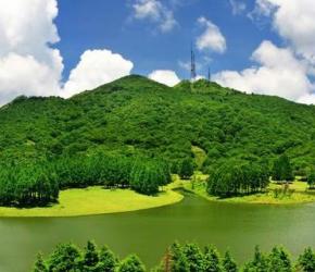 玉林大容山陆川九龙温泉谢鲁山庄二日游