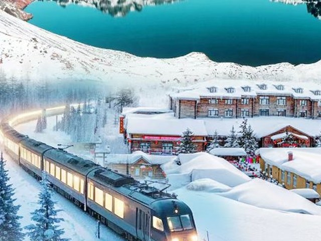 南宁起止·长春+长白山+雪乡+漠河北极村双飞9日游（长白漠河·双卧12日可选）
