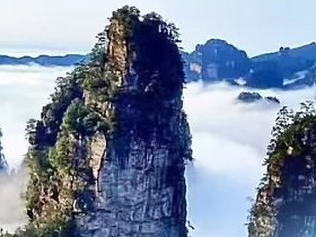 南宁起止·张家界·天门山·芙蓉镇·凤凰古城·边城茶峒 双高5日纯玩（至尊温德姆·住温德姆系列酒店）