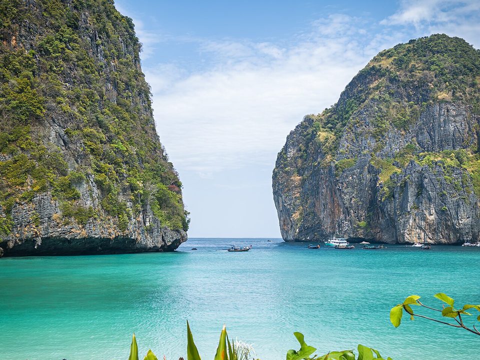 泰国皮皮岛玛雅湾海湾景观